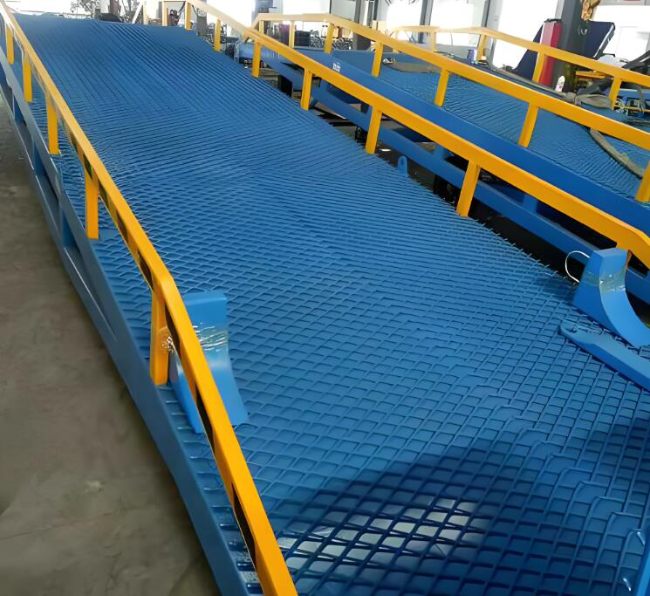 瑞溪镇移动式液压登车桥